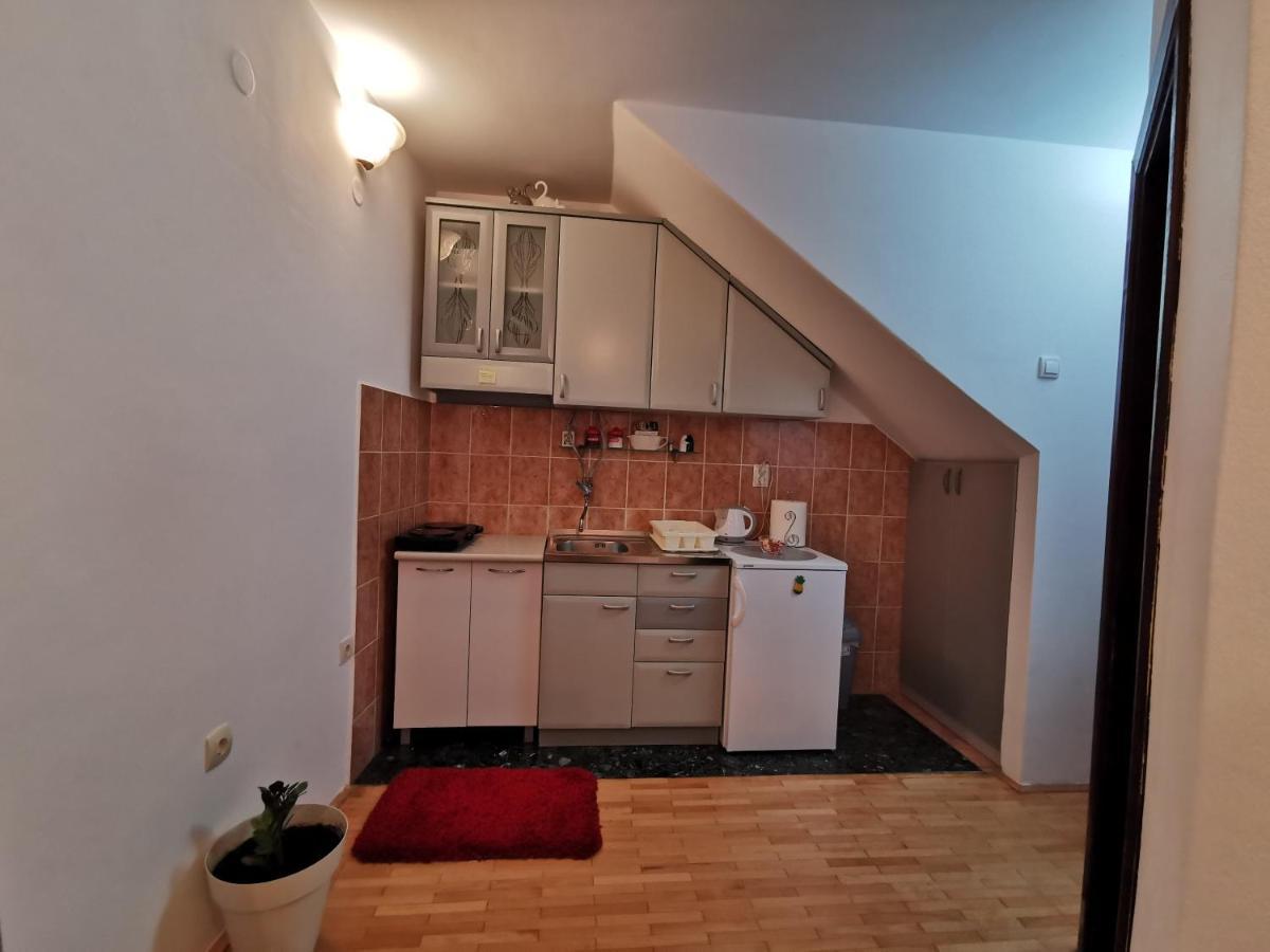 וירפזאר Apartment Vukasevic מראה חיצוני תמונה